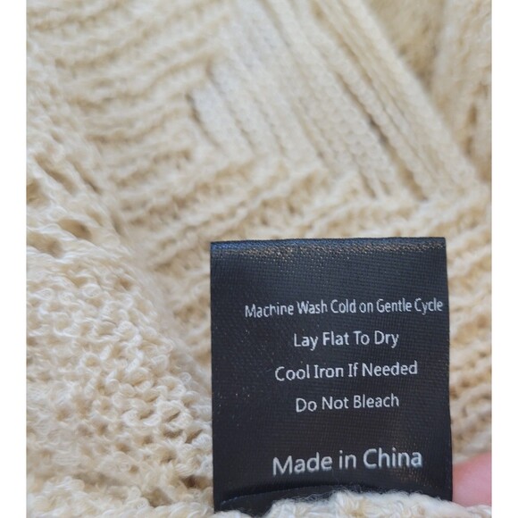 NWOT POL Distressed Oversized Loose Cable Knit Women's Sweater Small Beige Brown - Picture 9 of 9